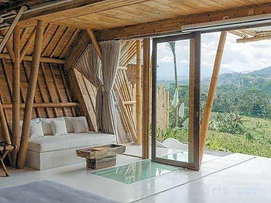 Numa Hotel